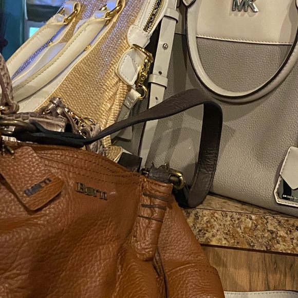 Purses - Picture 3 of 3